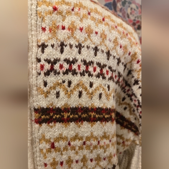 American Eagle Outfitters Cream Fair Isle Colorblock Turtleneck Sweater - Picture 5 of 9